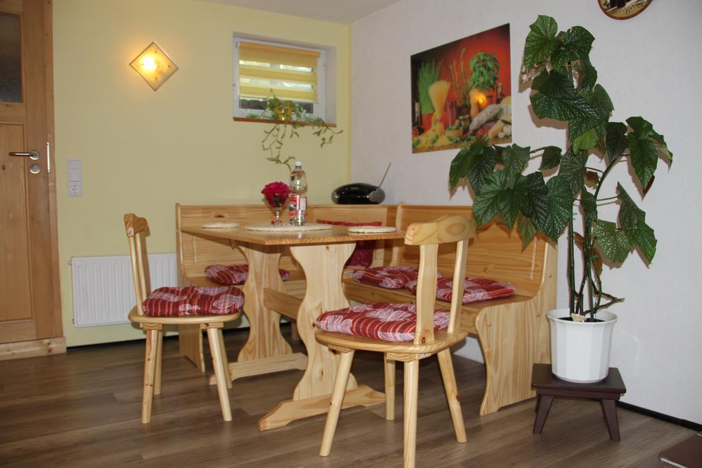 Beiersdorf Apartment Am Bieleboh מראה חיצוני תמונה